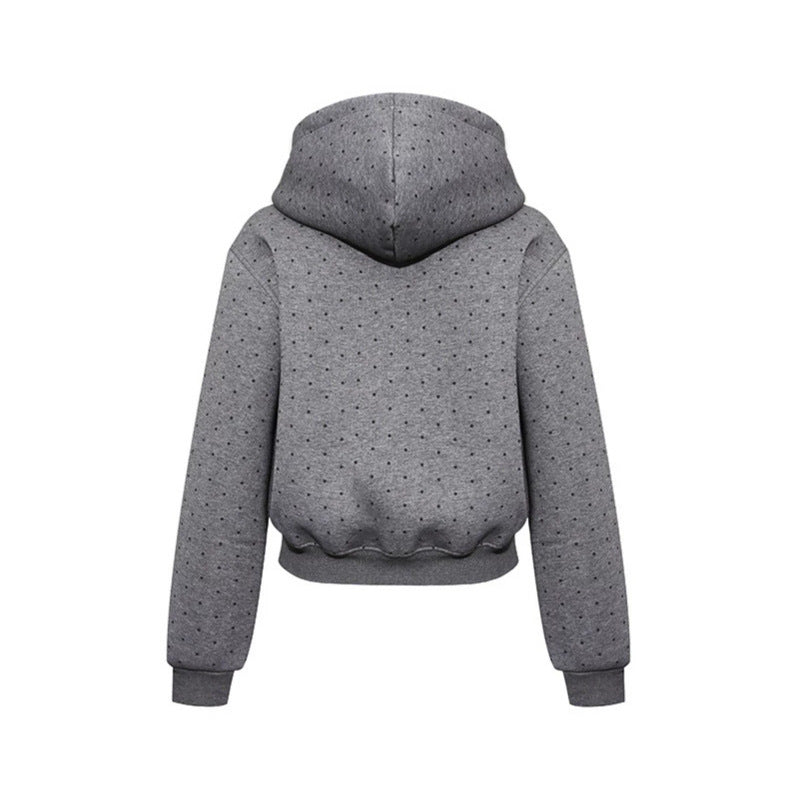 Damen Kapuzen-Sweatshirt mit Punktmuster, Kängurutasche und großflächigem Typo‑Print Shop Nory