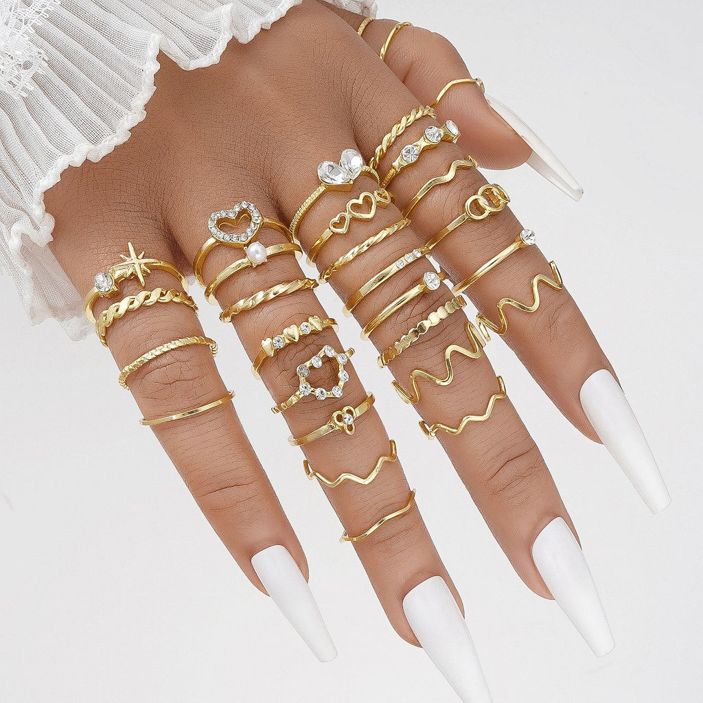 Damen Ring-Set mit verspielten Designs und funkelnden Elementen Shop Nory
