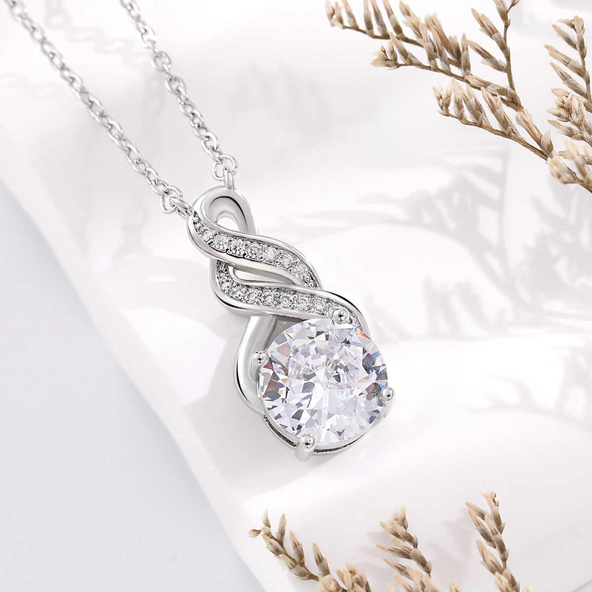 Damen elegante Ohrringe mit funkelndem Zirkon und geschwungenem Design Shop Nory