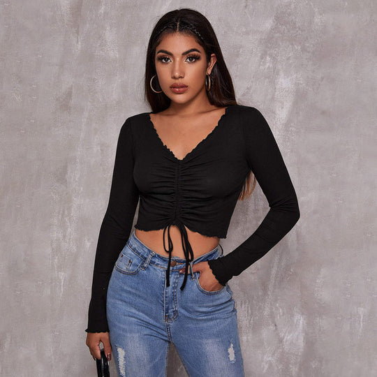 Damen geripptes Cropped-Longsleeve mit Tunnelzugvorderseite, Bindekordeln und gewelltem Saum Shop Nory