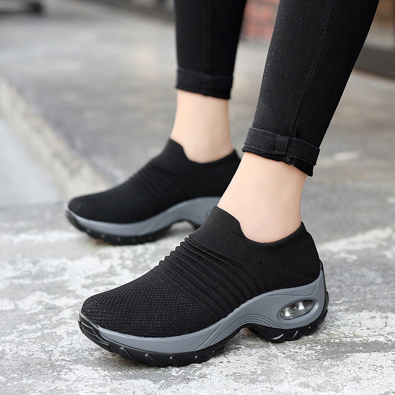 Damen Slip-On Strick-Sneaker mit sockenähnlichem Schaft und Luftkissen-Plateausohle Shopy Nory