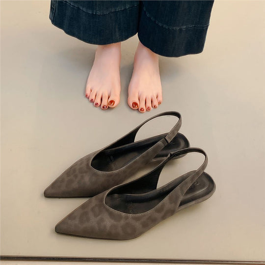Damen Minimalistische spitz zulaufende Slingback‑Ballerinas aus Softlederoptik mit gepolstertem Fußbett Shop Nory