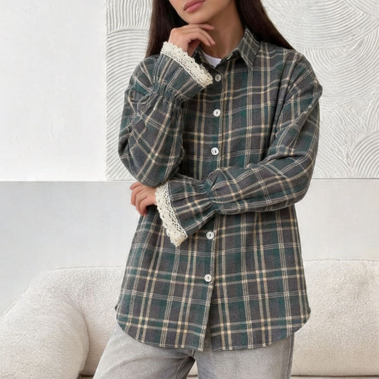 Damen Karo-Hemdbluse mit Spitzenmanschetten und Oversize-Schnitt Shop Nory