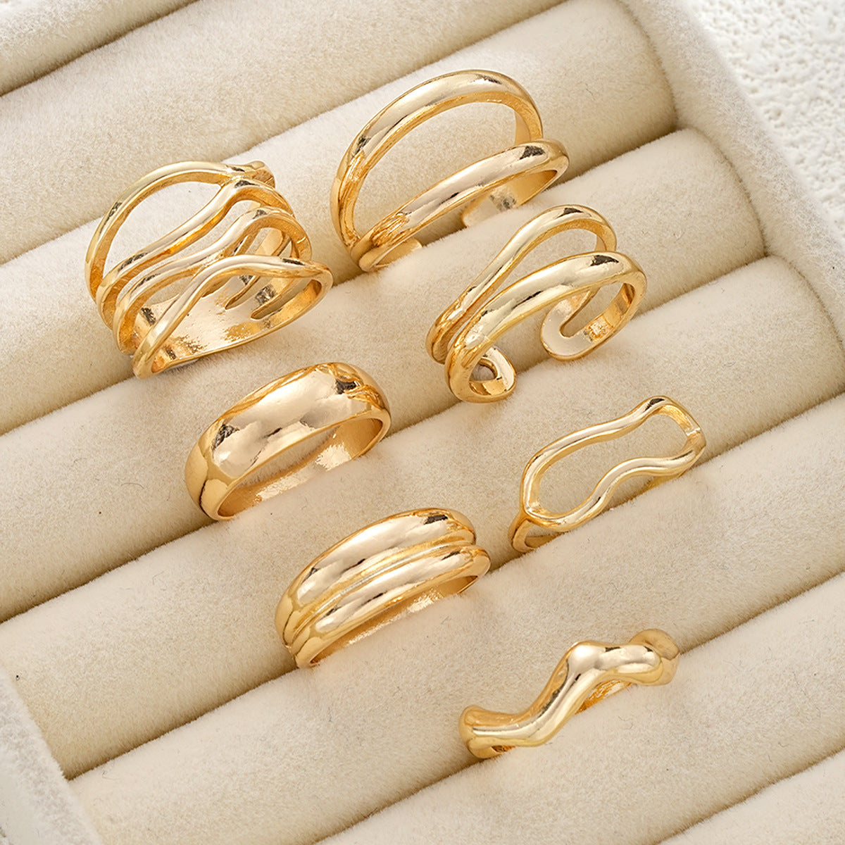 Damen Ring-Set mit kunstvollen und organischen Designs Shop Nory