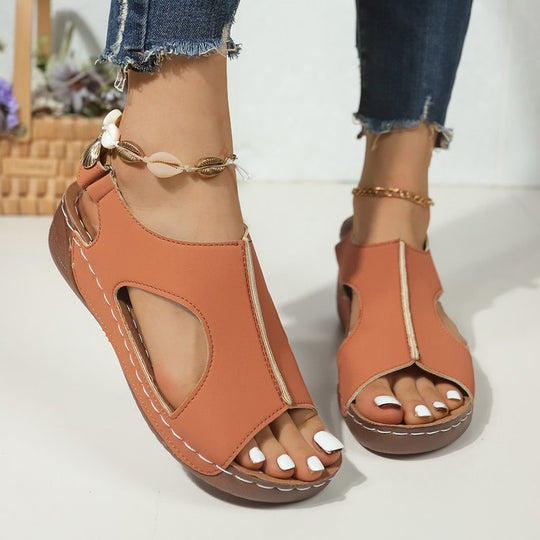 Damen Sportlich-elegante Komfort-Sandalen mit gepolstertem Fußbett und verstellbaren Klettverschlüssen Shop Nory