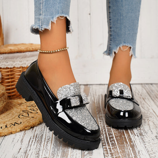 Damen Lackloafer mit glitzernder Vorderkappe, Schlupfdesign und profilierter Plateausohle Shop Nory