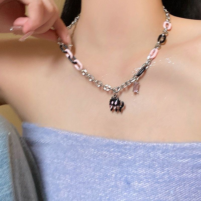 Damen Halskette mit verspieltem Anhänger und Glitzer Shop Nory