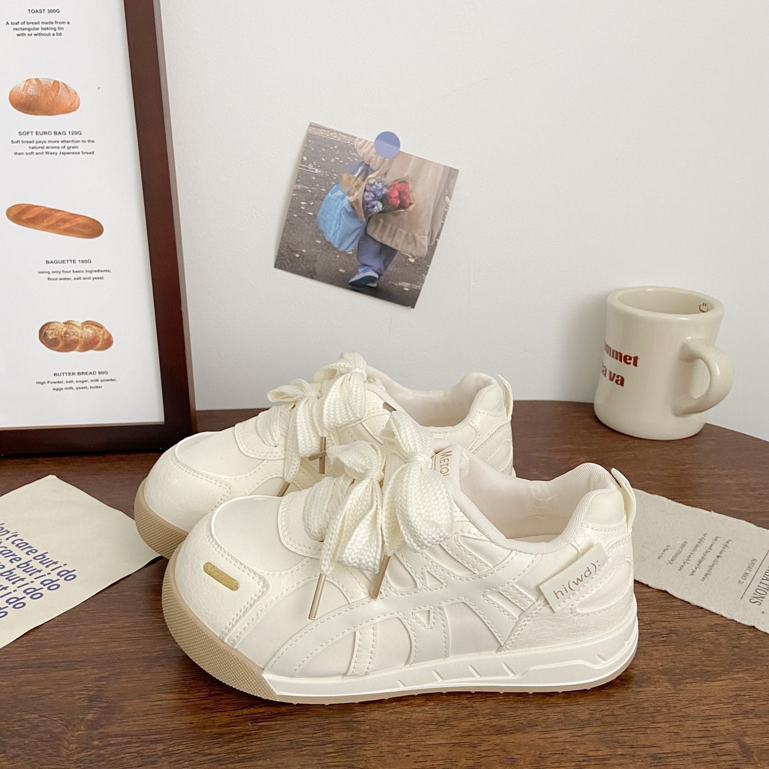 Damen Sportliche Sneakers mit verspielten Schnürdetails und modischem Obermaterial