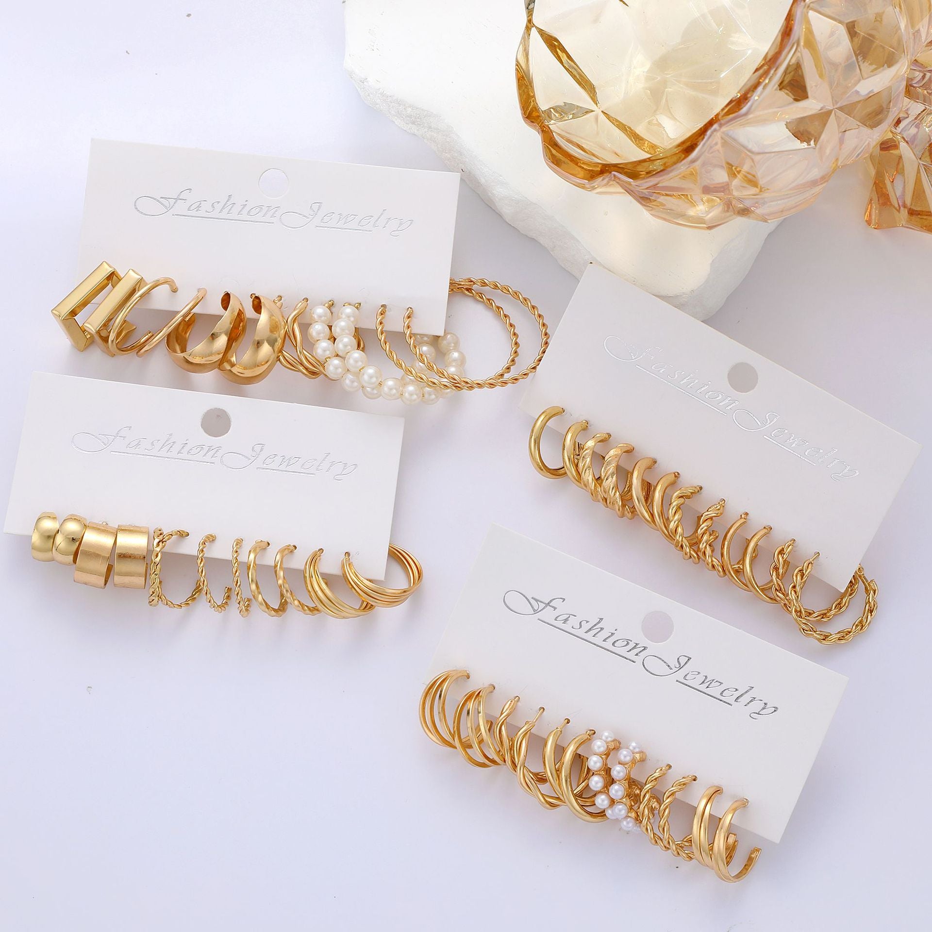 Damen Ohrringe im angesagten und vielseitigen Stil Shop Nory