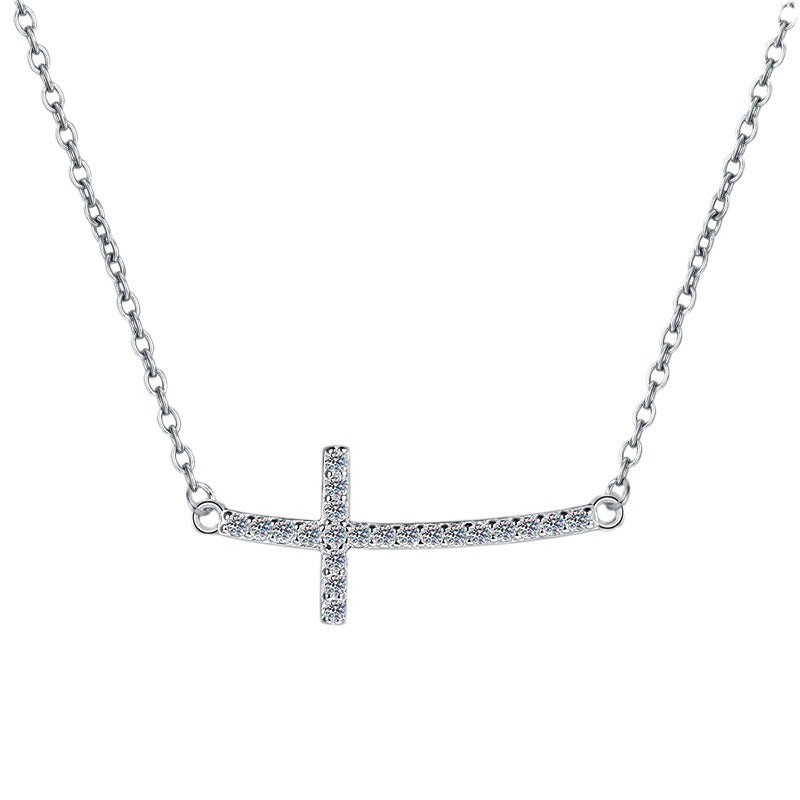 Damen Halskette mit funkelndem Kreuz-Anhänger und feiner Gliederkette Shop Nory