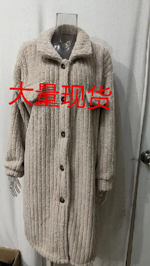 Damen nan langer Teddy-Mantel mit Schalkragen und aufgesetzten Brusttaschen Shop Nory
