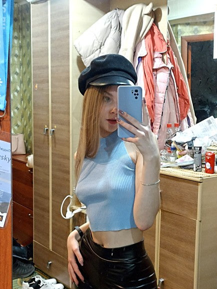Damen Halsfernes geripptes Crop-Top mit hohem Kragen Shopnory