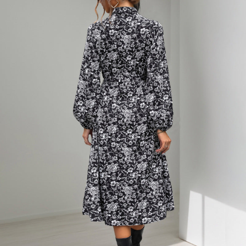 Damen Midikleid mit Spitzenbesatz am Ausschnitt, verdeckter Knopfleiste, Taillenbindegürtel & floralem Allover-Print Shop Nory