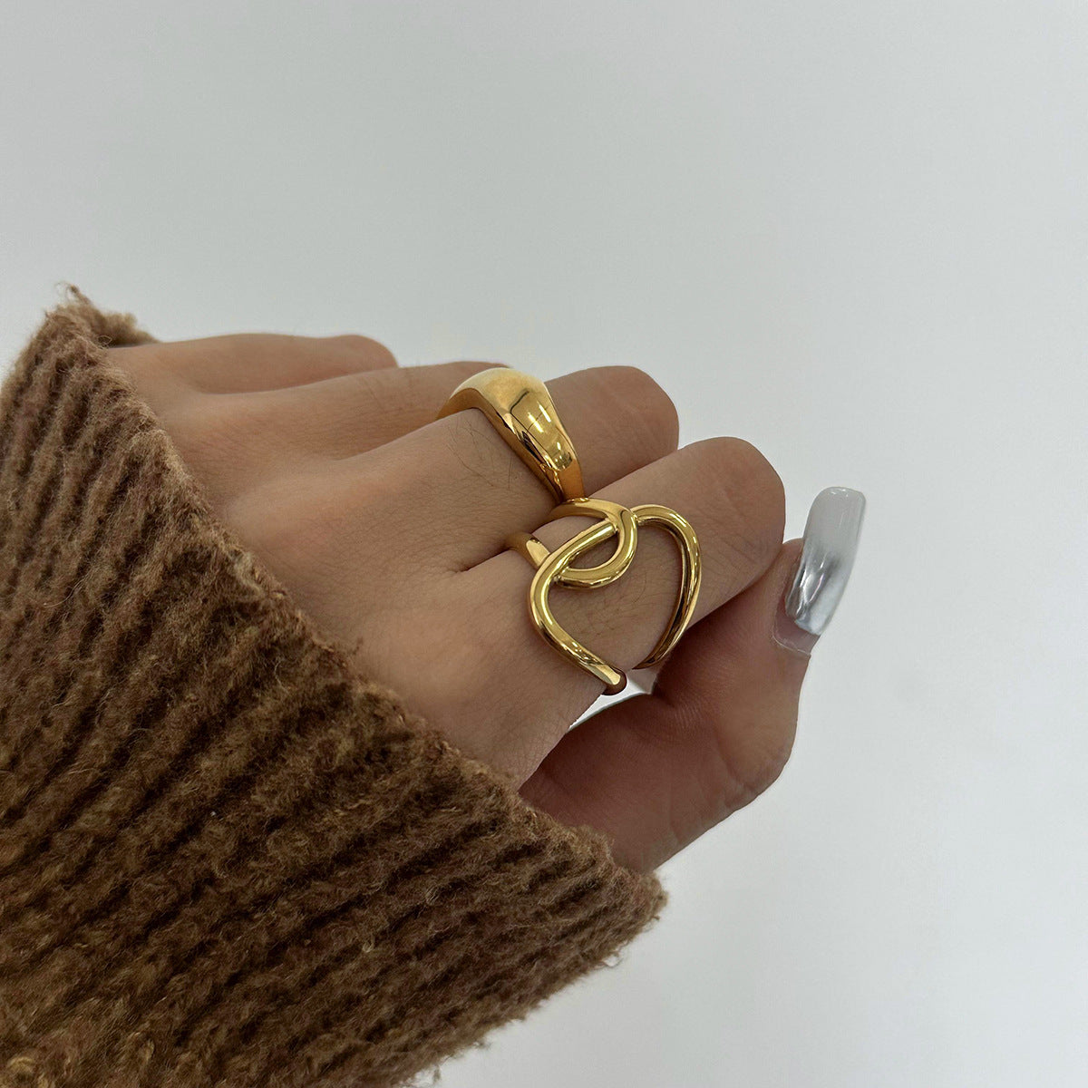 Damen Offener Ring mit modernem Design aus hypoallergenem Edelstahl Shop Nory