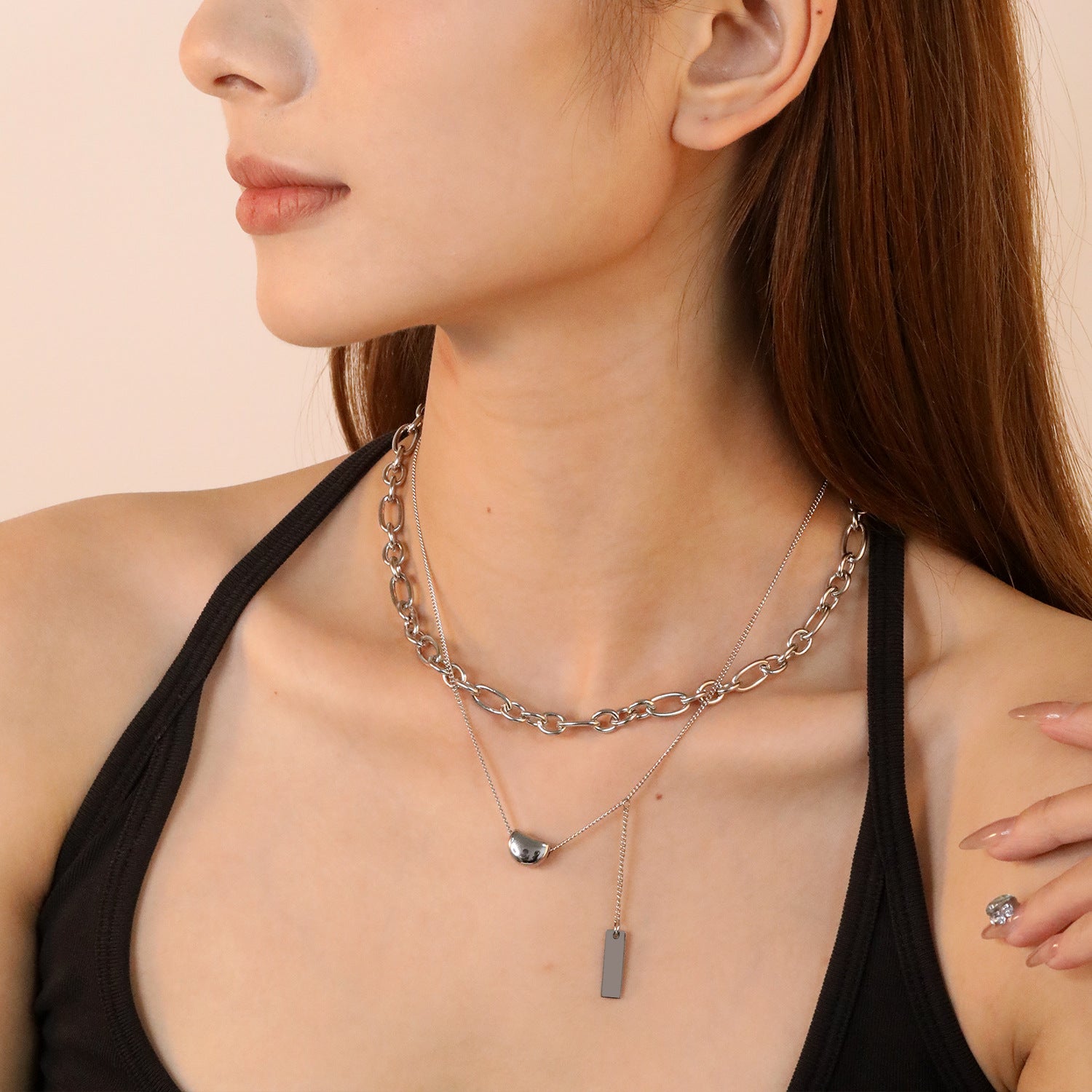 Damen mehrschichtige Halskette mit rundem und rechteckigem Anhänger aus hochwertigem Edelstahl Shop Nory