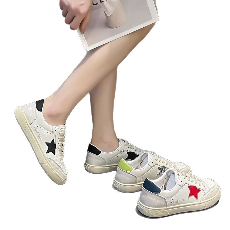 Damen Sneaker mit funkelnden Stern-Applikationen und atmungsaktiver Struktur