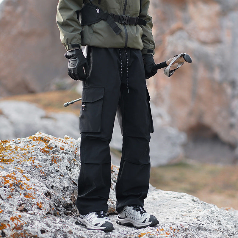 Herren Technische Outdoor-Cargohose mit wasserabweisendem Stretch und verstärkten Knien Shop Nory