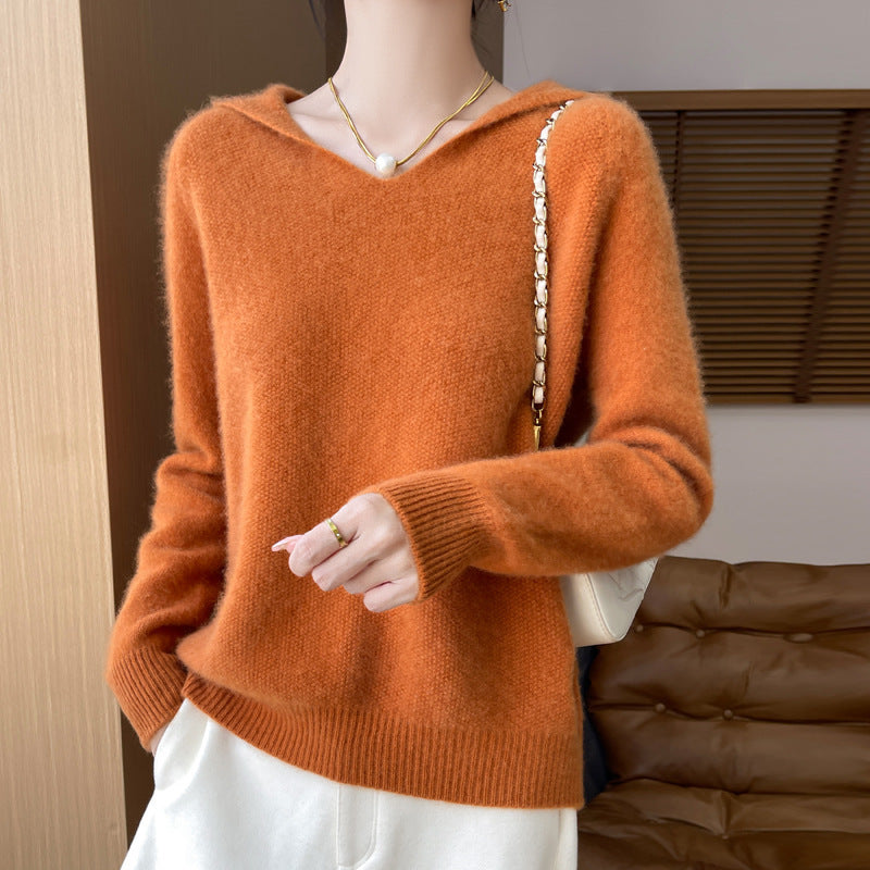 Damen Weicher Mohair‑Optik Kapuzenpullover mit V‑Ausschnitt und geripptem Saum Shop Nory