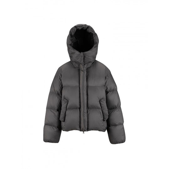 Damen Kurz gepolsterte Crop‑Steppjacke mit Volumen‑Kapuze und verdeckter Druckknopfleiste Shop Nory