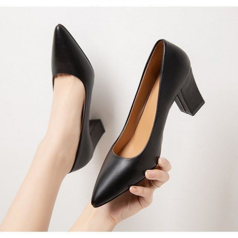 Damen klassische Blockabsatz Pumps Shopnory