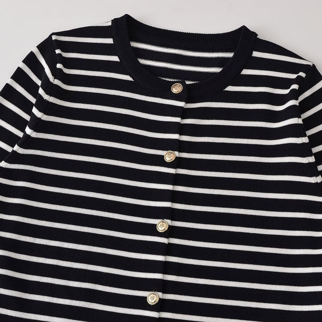 Damen Gestreifter Feinstrick-Cardigan mit Rundhals und Zierknöpfen Shop Nory