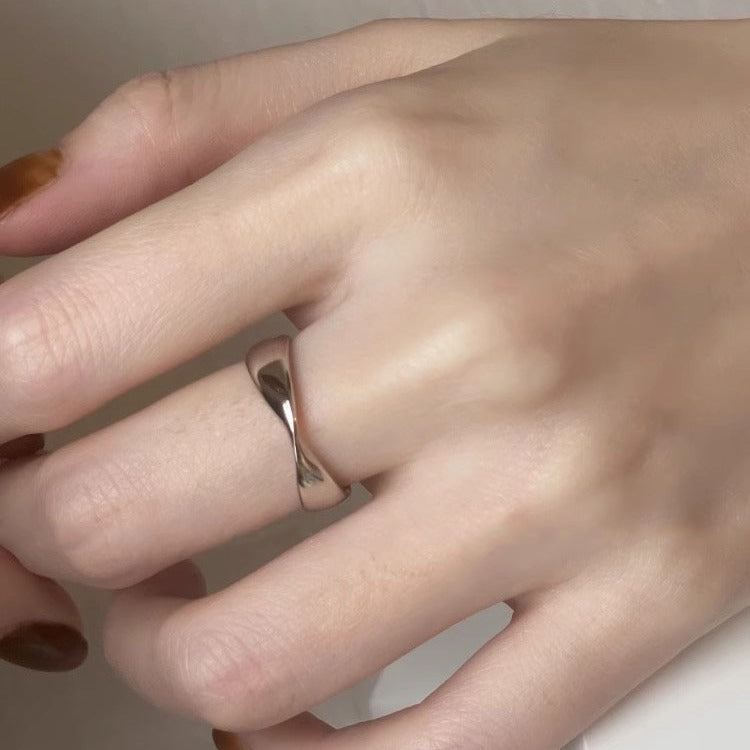 Damen Offener, geschwungener Ring aus hochwertigem Silber Shop Nory