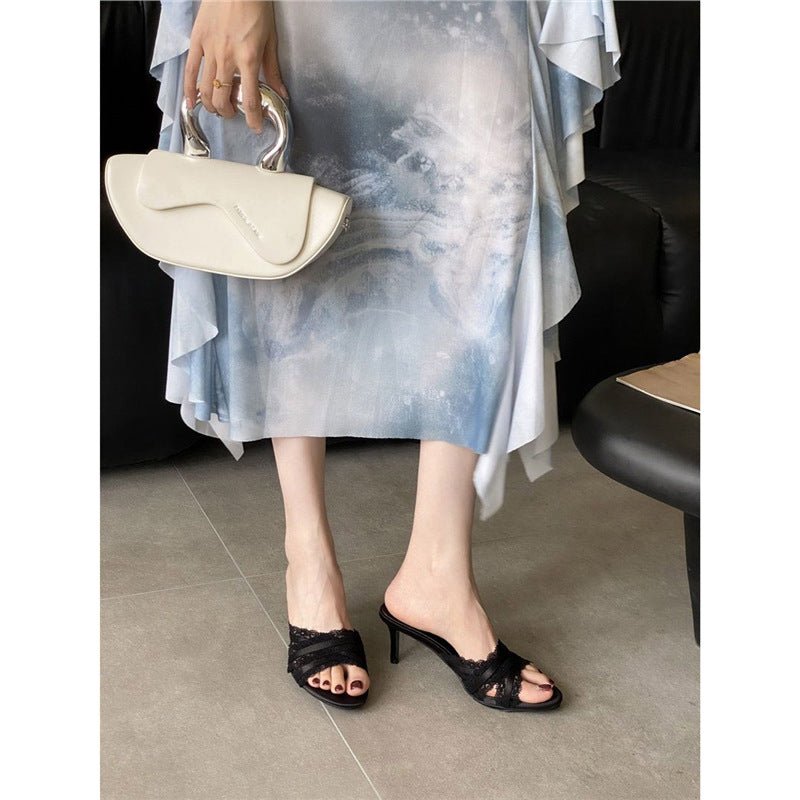 Damen elegante Mules mit Spitzenakzenten Shopnory