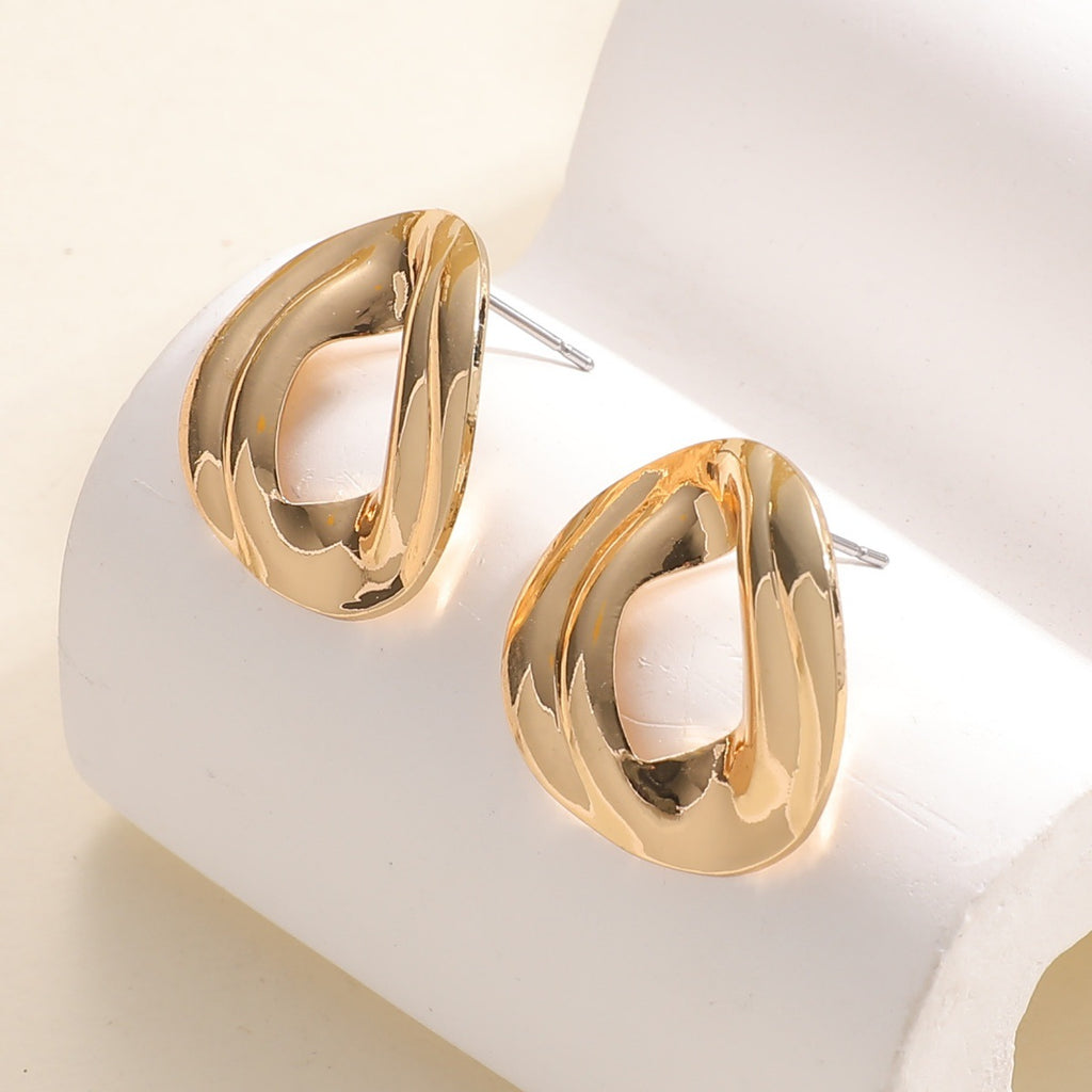 Damen Ohrringe mit modernem, skulpturalem Design Shop Nory