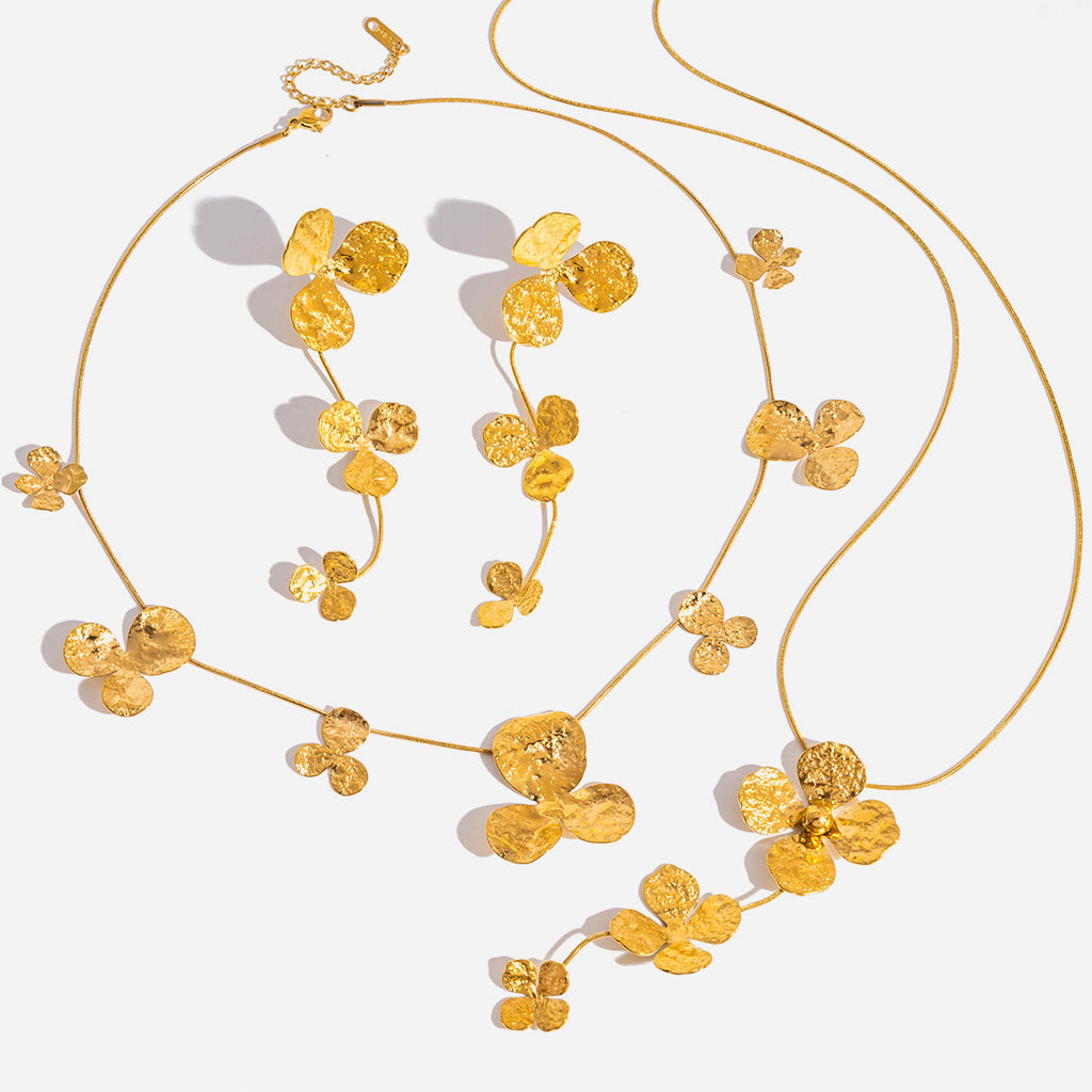 Damen Halskette mit floralem Design Shop Nory