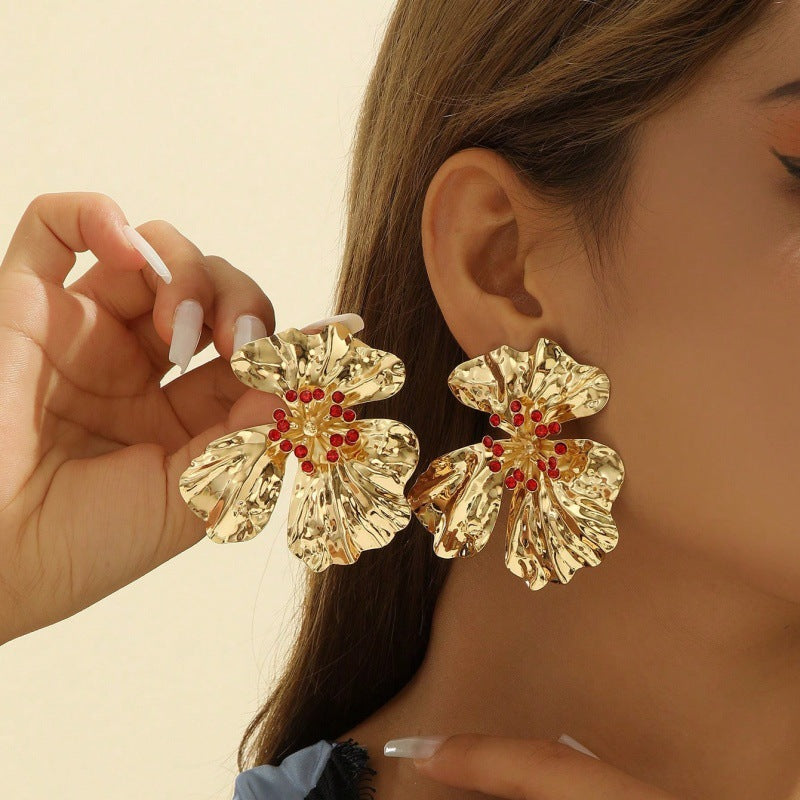 Damen Hängende Ohrringe mit kunstvollem Blumendesign Shop Nory
