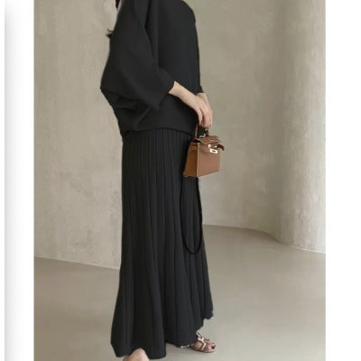 Damen Feines Strick-Set aus Viskosemix mit Oversize-Pullover und plissiertem Maxi-Rock Shop Nory