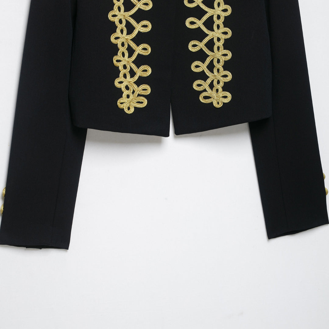 Damen Cropped Militärinspirierte Kurzjacke mit dekorativer Goldborte Shop Nory