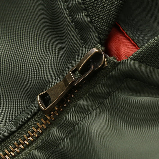 Herren leichter Nylon-Bomber im Pilotenstil mit Ärmeltasche, geripptem Saum und Reißverschluss Shop Nory