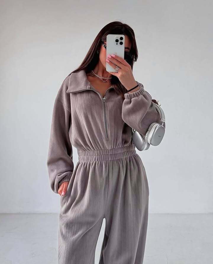 Damen kuscheliger Plüsch-Jumpsuit mit halbem Reißverschluss und elastischer Taille Shop Nory