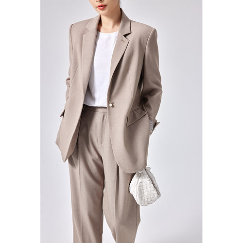 Damen Legeres Tailoring-Set mit Longline-Blazer und hochtaillierter Bundfaltenhose Shop Nory
