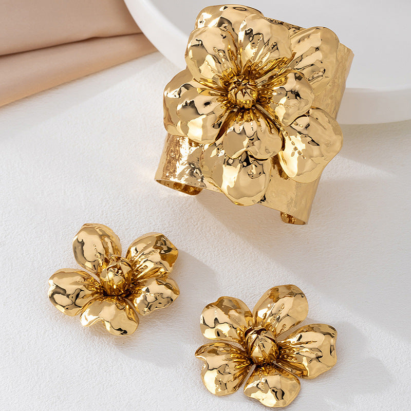 Damen Schmuckset mit kunstvollem Blütendesign Shop Nory