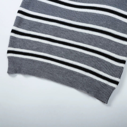 Damen Gestreifter Strickpullover mit Polokragen und Halbreißverschluss Shop Nory