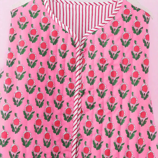 Damen Gepolsterte gesteppte Blusenjacke mit floralem Allover‑Print und Kontrastpaspel Shop Nory