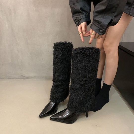 Damen spitz zulaufende Stiefel mit hohem Kunstfell‑Schaft und geformtem Kittenabsatz Shop Nory