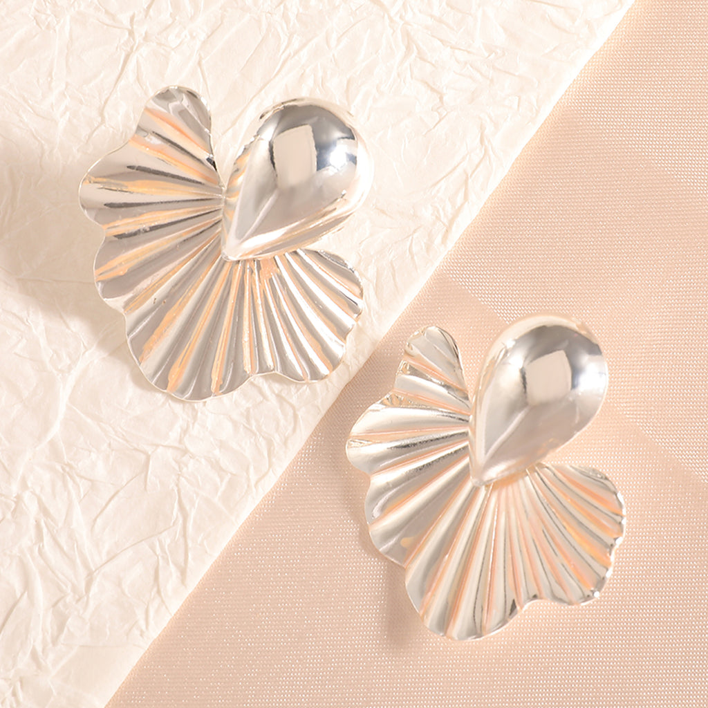 Damen Ohrringe im eleganten Blattdesign mit kunstvollen Details Shop Nory
