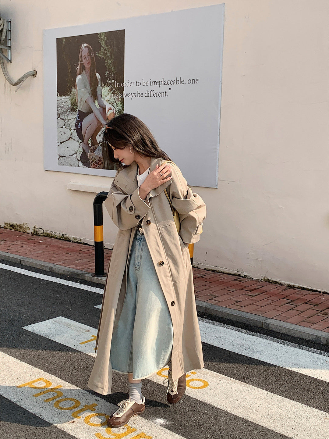 Damen Langer leichter Trenchcoat im Oversize-Stil mit geradem Schnitt und verdeckter Knopfleiste Shop Nory