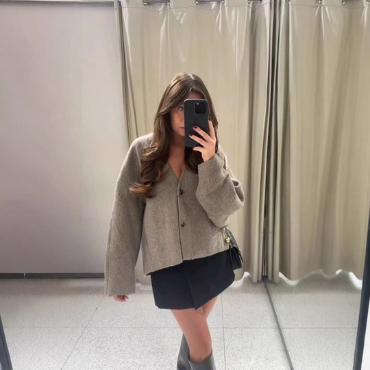 Damen Boxy Kurzjacke aus Wollmix mit V‑Ausschnitt und Zwei‑Knopf‑Verschluss Shop Nory