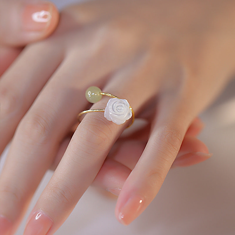 Damen Offener Ring mit filigranem Rosen-Design und eleganter Steinverzierung Shop Nory