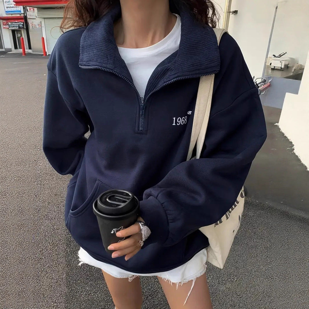 Damen Oversized Sweatshirt mit halbem Reißverschluss, hohem Stehkragen und Kängurutasche Shop Nory