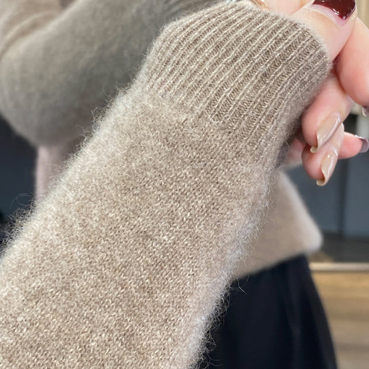 Damen Kuscheliger Midweight Rundhals-Pullover aus Angora-Blend mit feinem Flor und schmalem Bündchen Shop Nory