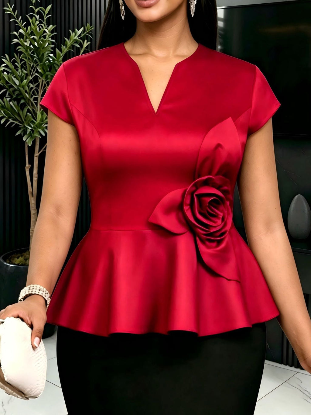 Damen elegantes Peplum-Oberteil mit floralem Detail Shopnory