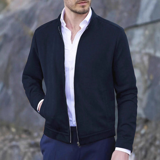 Herren Fleecejacke mit modernem Stehkragen und weichem Innenfutter