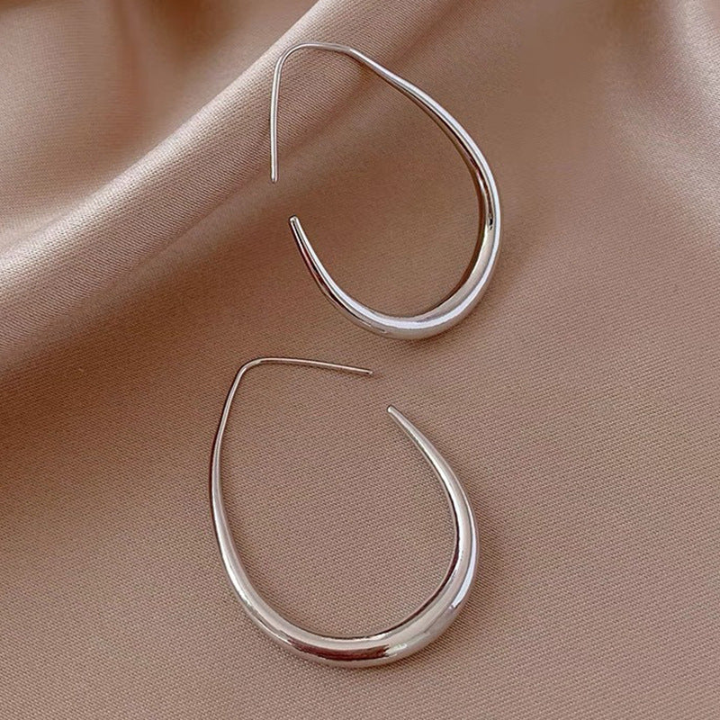 Damen Ohrringe mit modernem Tropfen-Design Shop Nory