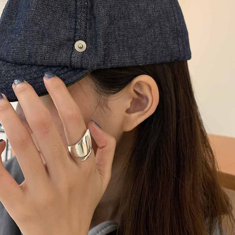 Damenring mit elegantem, geschwungenem Design Shop Nory