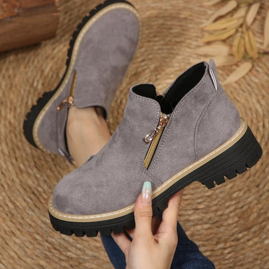 Damen Kurzschaft‑Stiefelette mit grober Profilsohle und seitlichem Reißverschluss Shop Nory